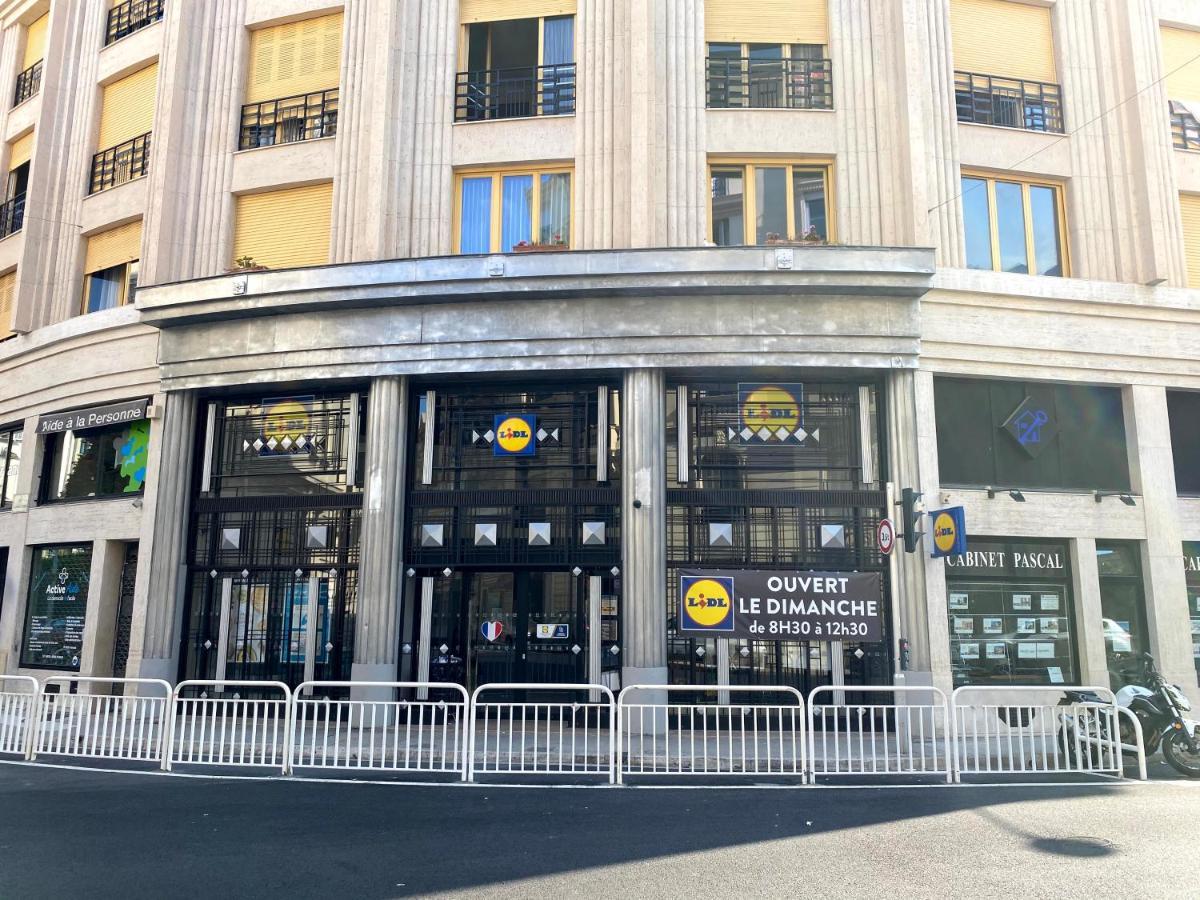 Very Central With Terrace Apartment Nizza