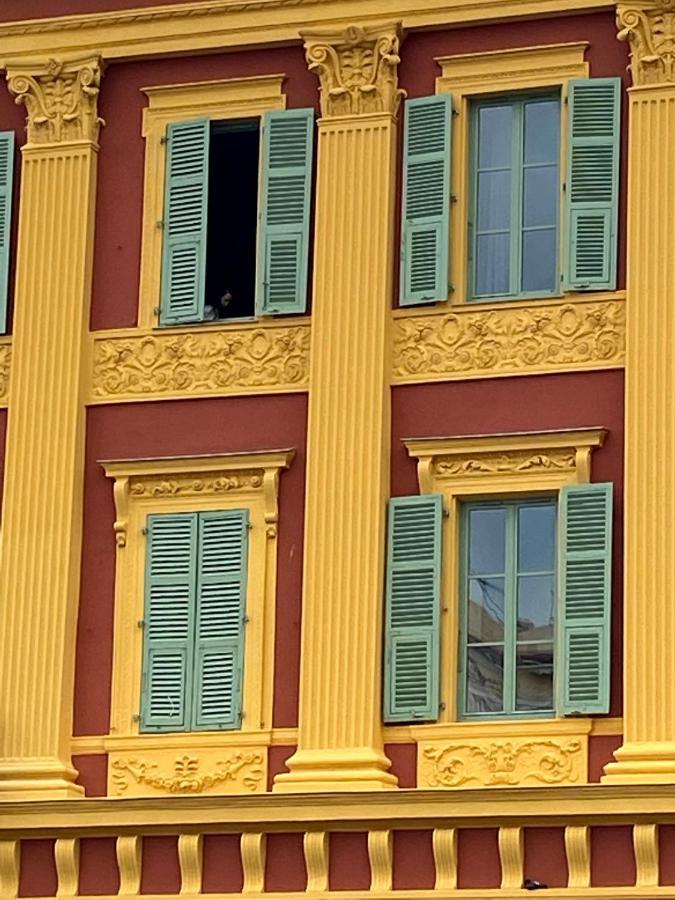 Very Central With Terrace Apartment Nizza